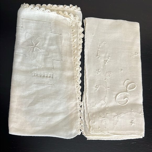 Vintage Handkerchiefs, bundle of 10. Very delicate hand embroidery, cotton - Picture 5 of 16